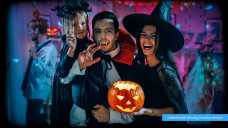 Photoshop Elements 2022 PC/Mac + premiere elements 2022 pc/Mac.